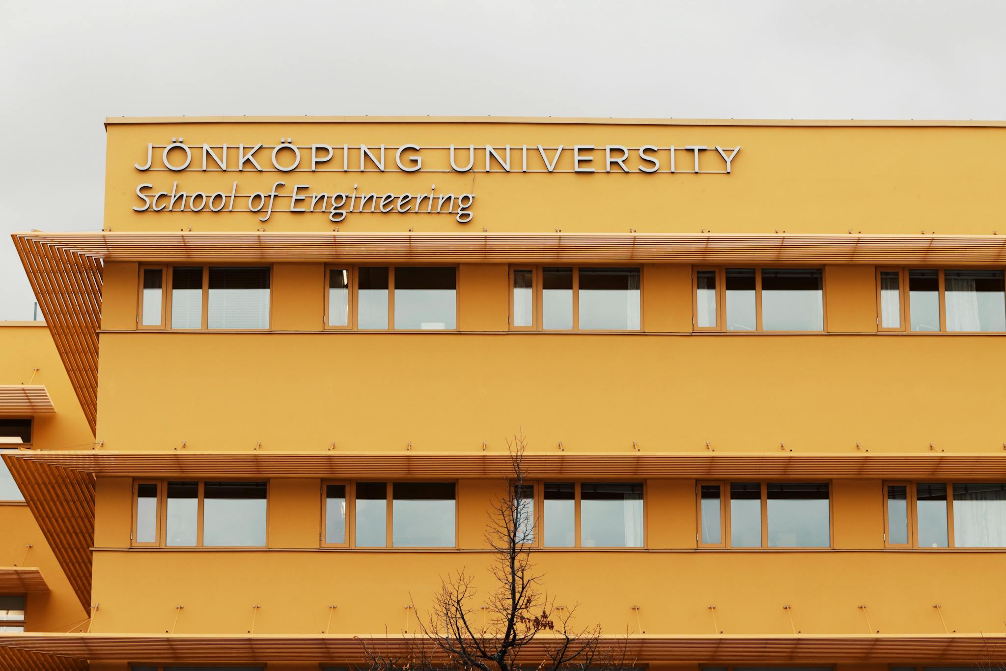 Front view of Jönköping University School of Engineering exterior in Sweden.